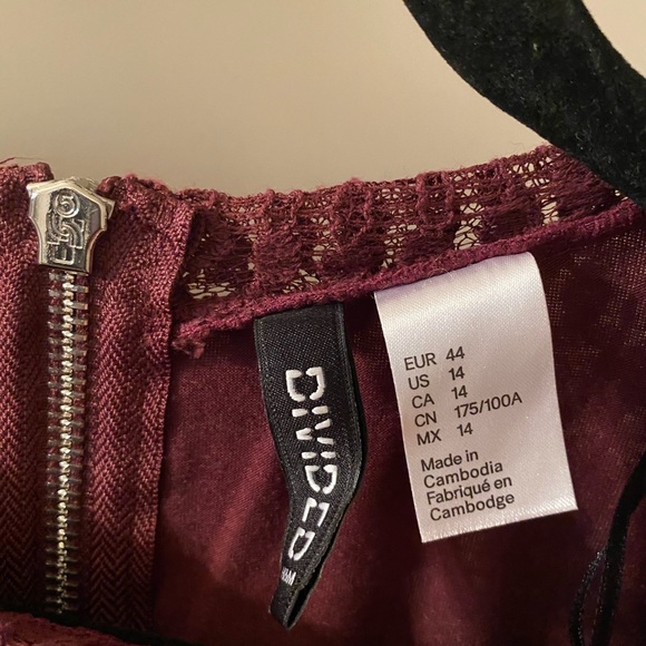 H&M Divided Maroon Lace Dress size 14 - Picture 3 of 6